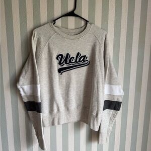 Champion Gray Crew Neck Women's Sweater